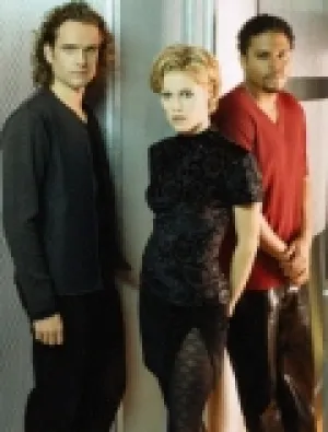 Трое (сериал 1998)